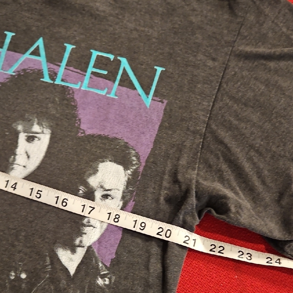 Van Halen OU812 concert tee shirt XL Short Sleeve Van Hagar EDDIE!🤘 - Picture 9 of 10